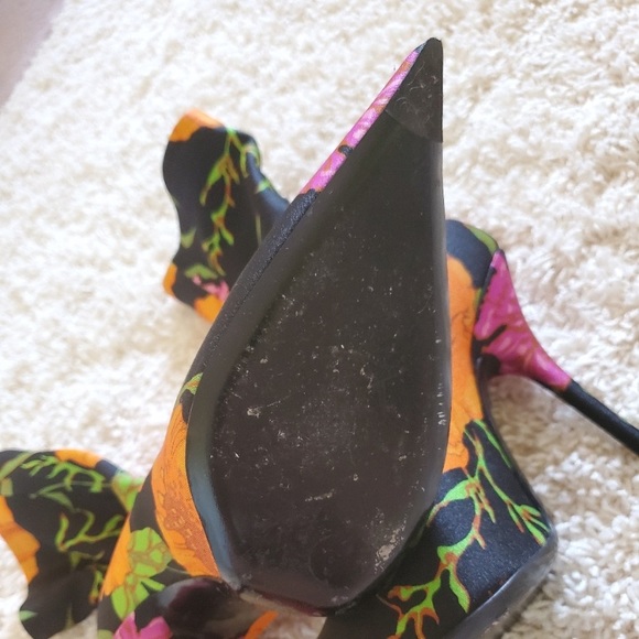 ✖️SOLD✖️ Auth BALENCIAGA floral knife boots - Picture 5 of 13